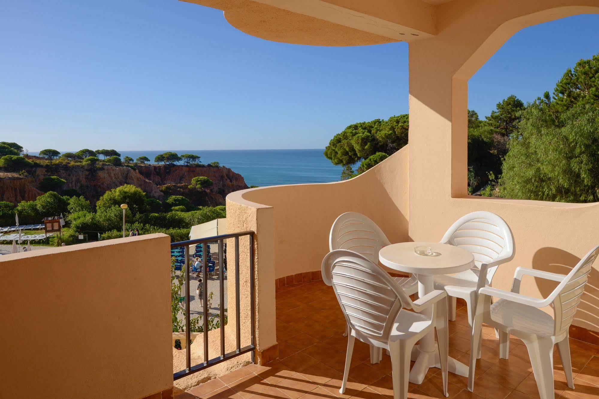 3Hb Falesia Mar Albufeira Bagian luar foto